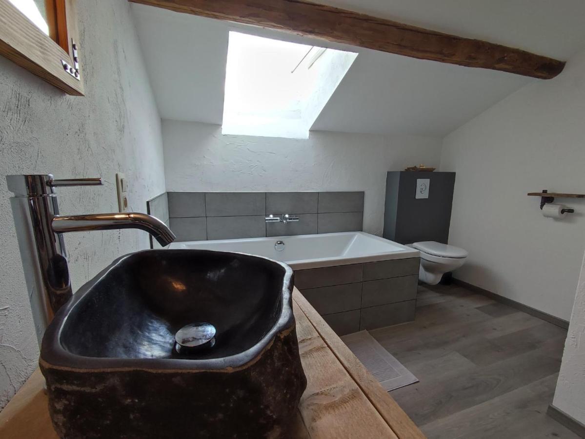 B&B Emmylou Gouvy Exteriör bild